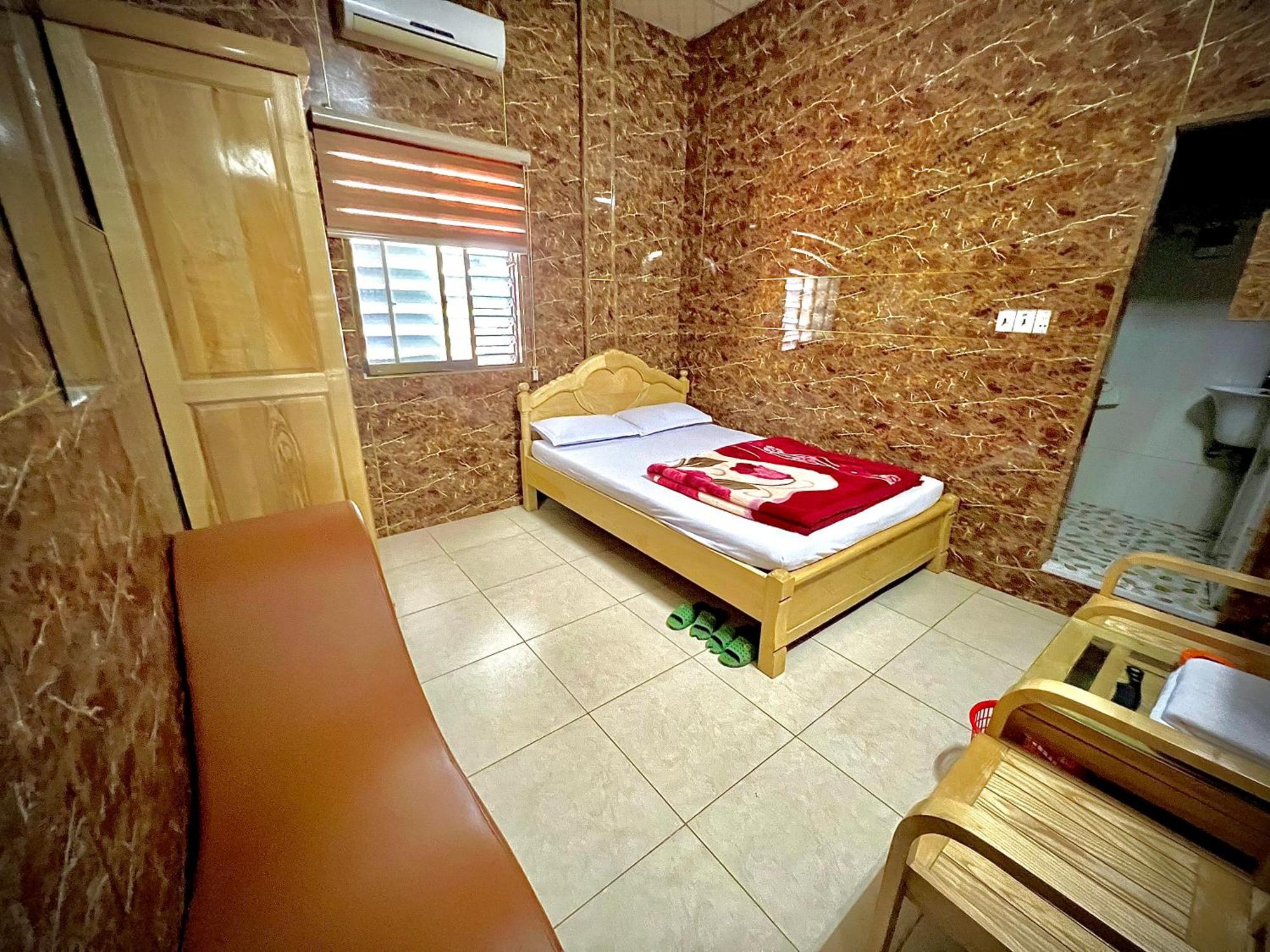 Thanh Thuy Guesthouse Dong Ha Экстерьер фото